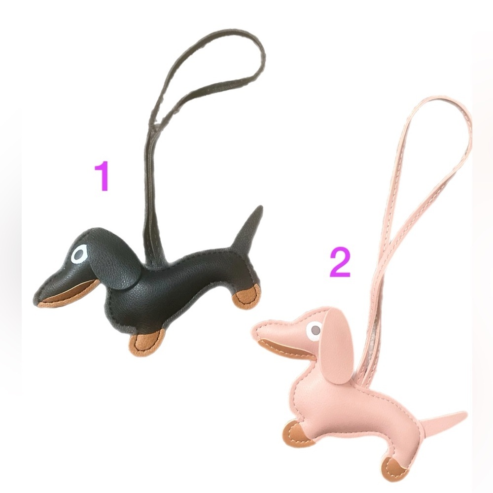 NEW  1 Dog Keychains / Bag Pendant Jewelry Trinket w/c